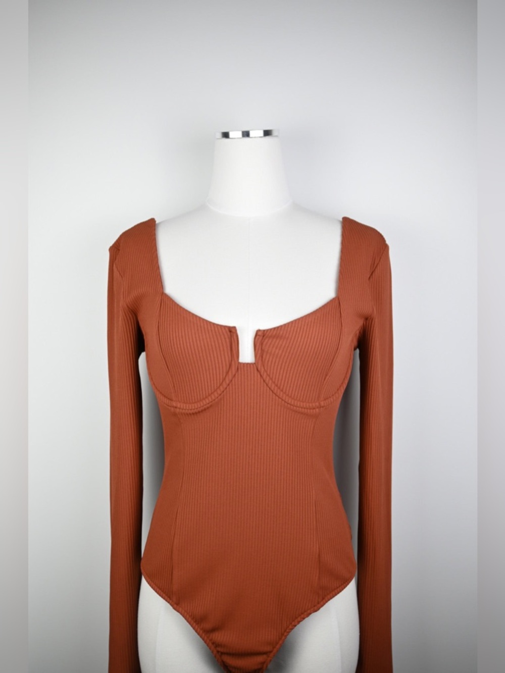 Lulu's Ribbed Bodysuit, New With Tags - Picture 7 of 8